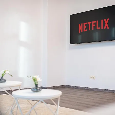 Grosszuegiges Perfekt Fuer Familien Und Geschaeftsreisende * Magdeburg