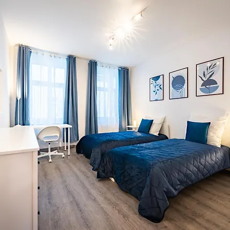 Grosszuegiges Perfekt Fuer Familien Und Geschaeftsreisende Apartment Magdeburg