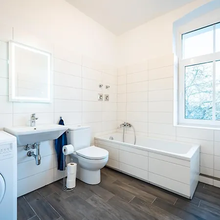 Grosszuegiges Perfekt Fuer Familien Und Geschaeftsreisende Magdeburg